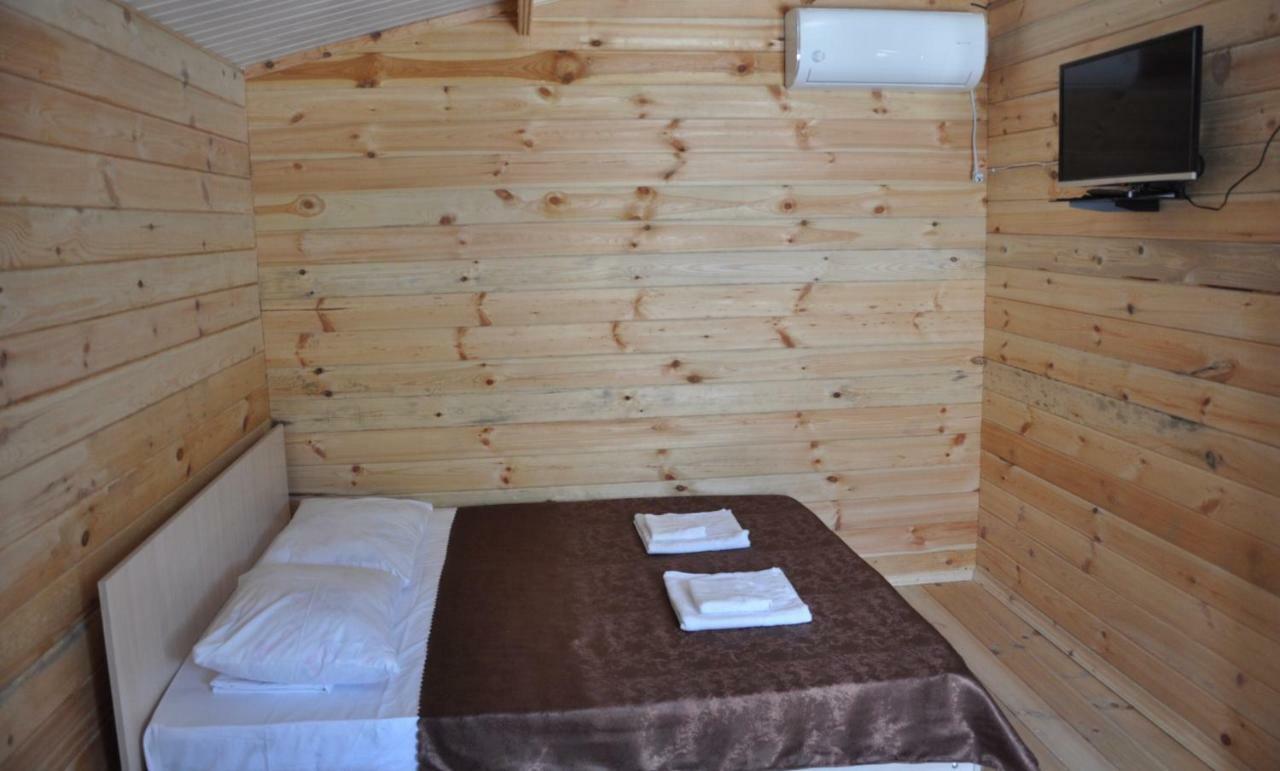 Гостевой Комплекс Парус Hotel New Athos ภายนอก รูปภาพ